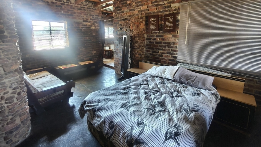 4 Bedroom Property for Sale in Zeerust North West